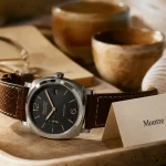 Montre italienne marque Panerai Bulgari D1 Milano